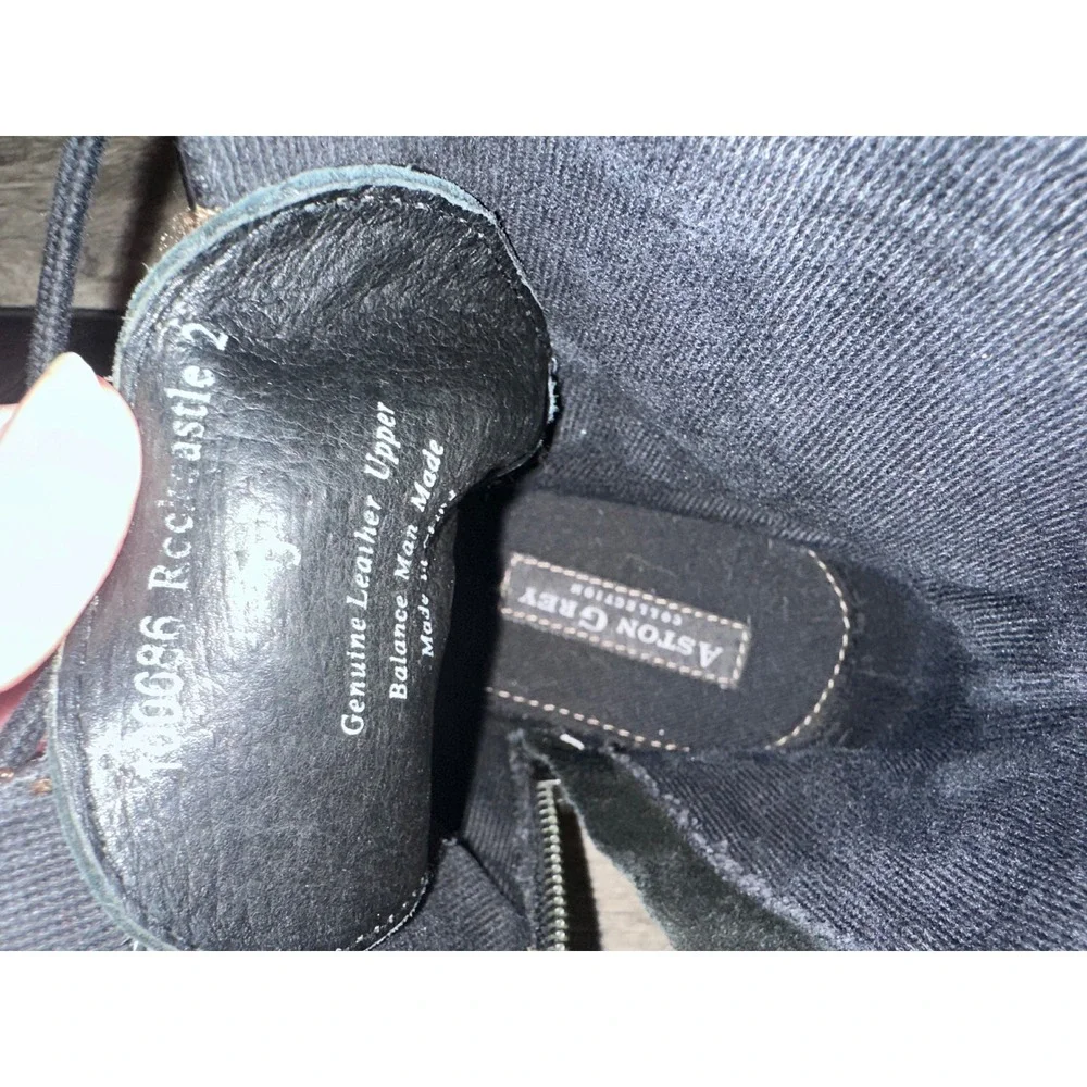 Aston‎ Grey Rockcastle 2 Mens 9 Black Leather Combat Boots Side Zip Buckle Lug